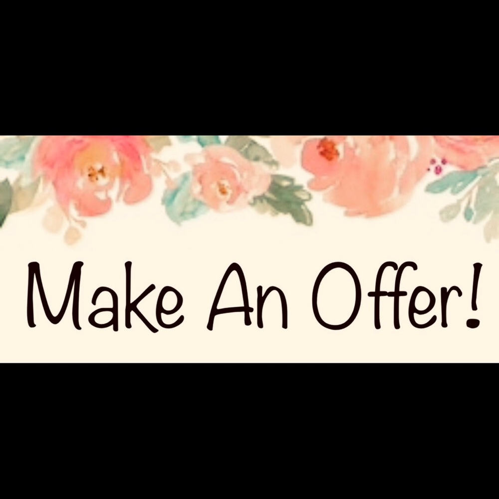 Reasonable offers welcome🌸
